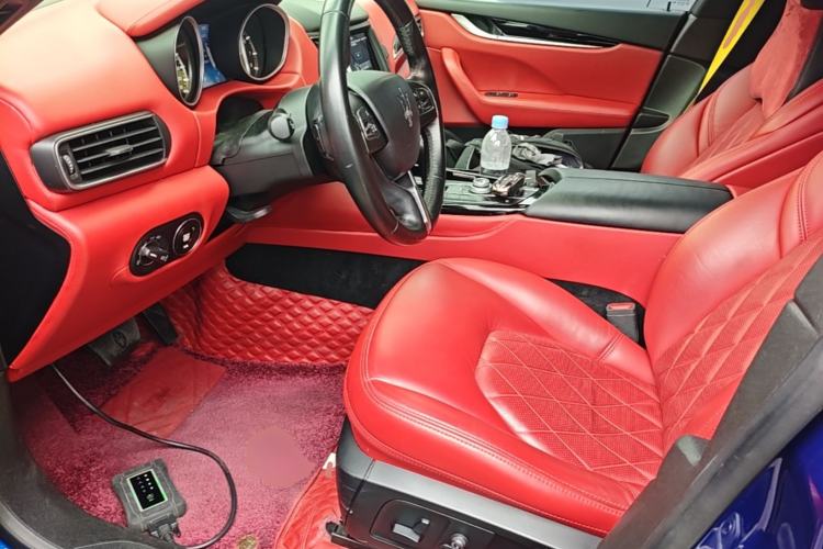 Used Maserati Levante 2018 3.0T Classic Edition Left Front Seat