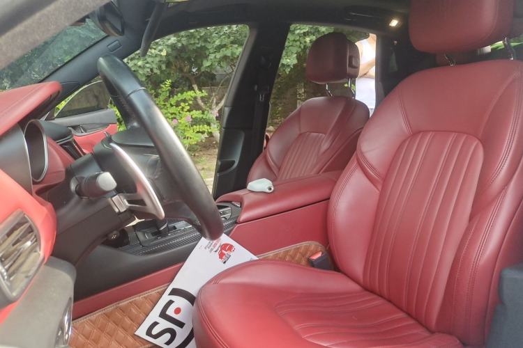 Used Maserati Levante  Left Front Seat