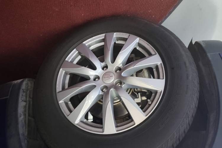 Used Maserati Levante 2018 3.0T Classic Edition Left Front Wheel Hub