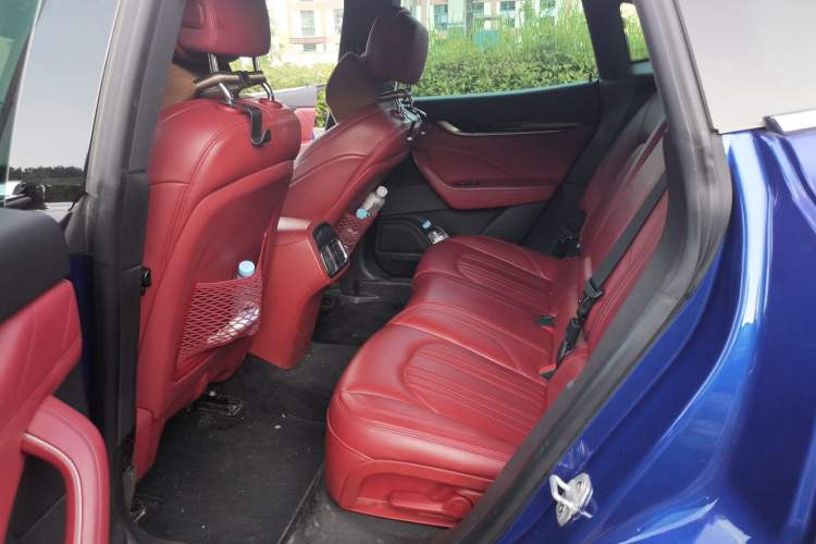 Used Maserati Levante 2018 3.0T Standard Edition Left Rear Seat