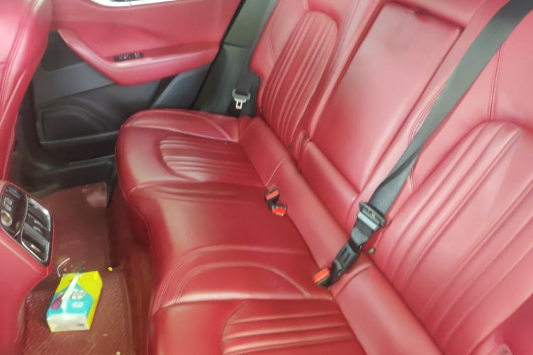 Used Maserati Levante 2018 3.0T Classic Edition Left Rear Seat
