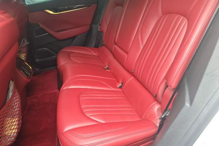 Used Maserati Levante 2018 3.0T Standard Edition Left Rear Seat