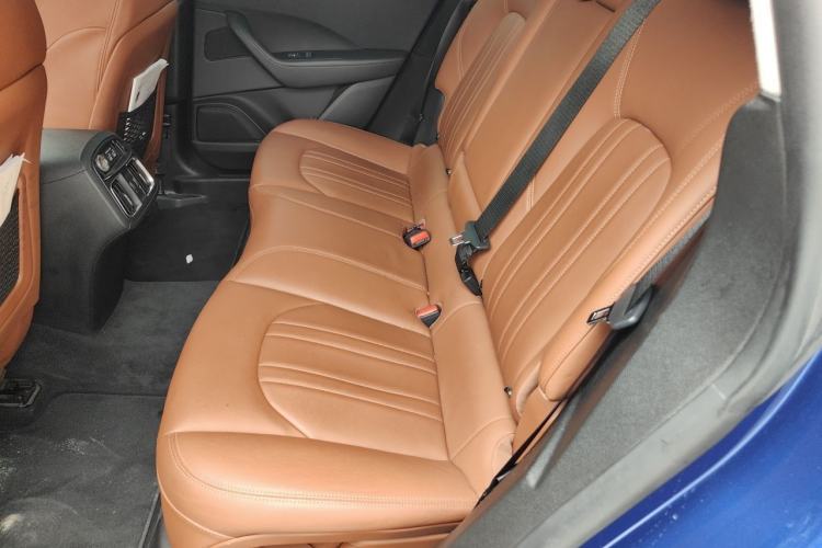 Used Maserati Levante 2018 3.0T Standard Edition Left Rear Seat