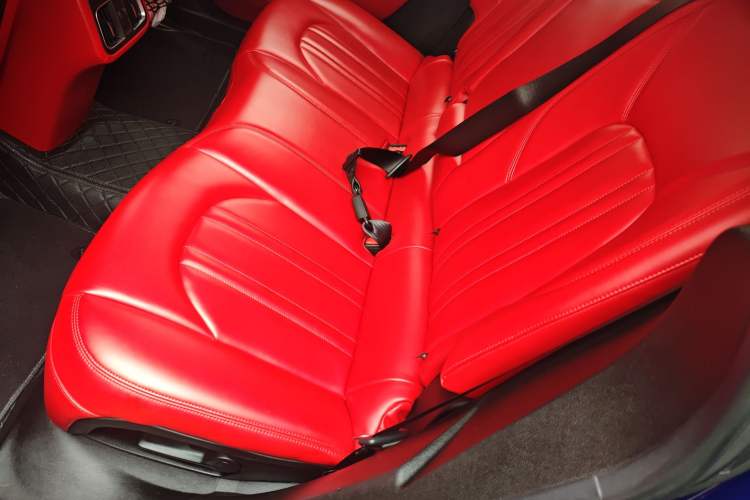 Used Maserati Levante 2018 3.0T Classic Edition Left Rear Seat