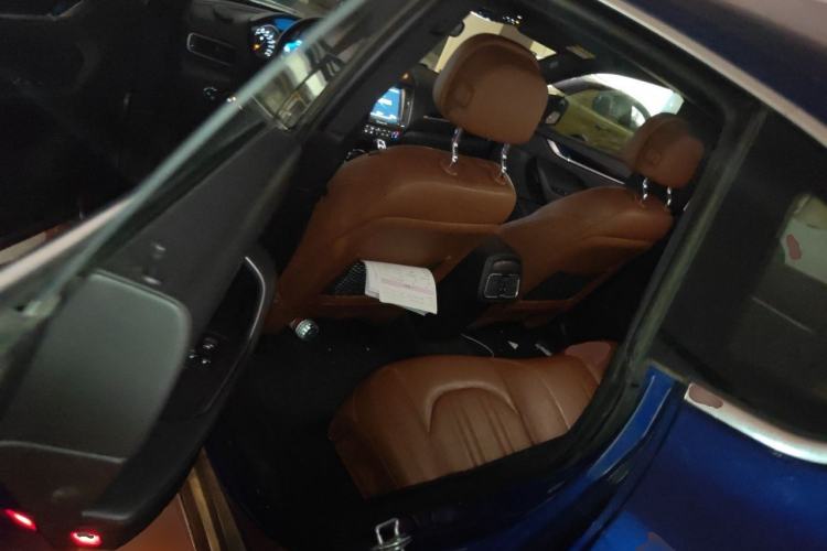Used Maserati Levante 2018 3.0T Classic Edition Left Rear Seat