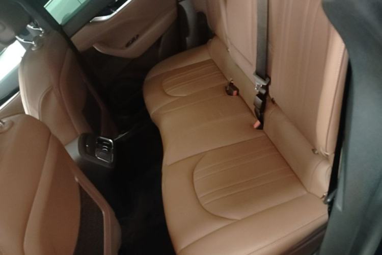 Used Maserati Levante 2018 3.0T Standard Edition Left Rear Seat