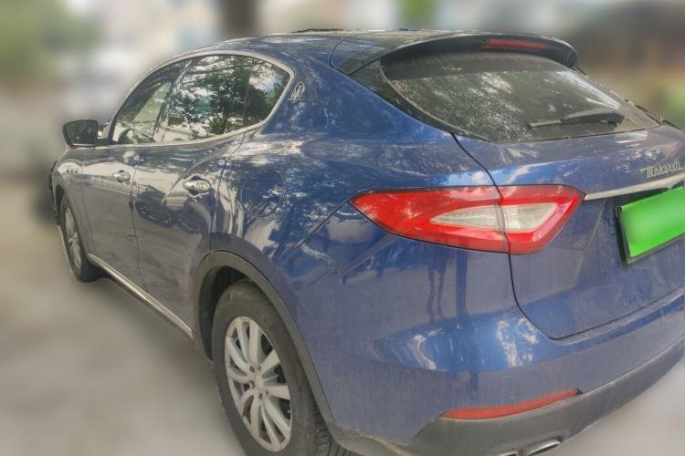Used Maserati Levante 2018 3.0T Classic Edition Rear Left 45 Deg