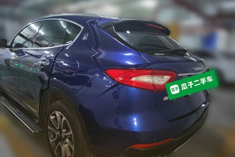 Used Maserati Levante 2018 3.0T Classic Edition Rear Left 45 Deg
