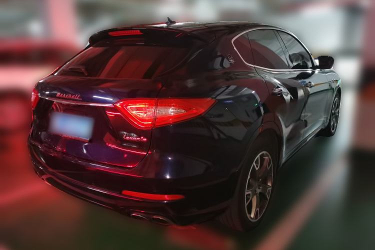Used Maserati Levante 2018 3.0T Standard Edition Rear Right 45 Deg
