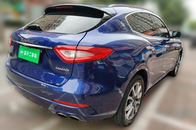 Used Maserati Levante 2018 3.0T Standard Edition Rear Right 45 Deg