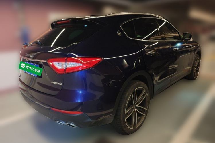 Used Maserati Levante 2018 3.0T Standard Edition Rear Right 45 Deg