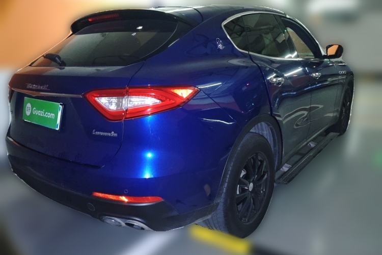 Used Maserati Levante 2018 3.0T Classic Edition Rear Right 45 Deg