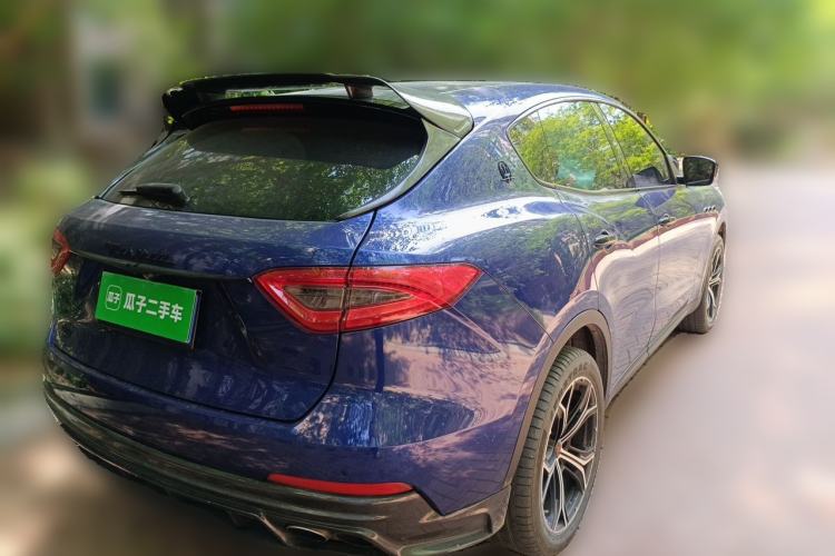 Used Maserati Levante 2018 3.0T Standard Edition Rear Right 45 Deg