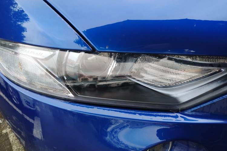 Used Maserati Levante 2018 3.0T Standard Edition Right Front Headlight