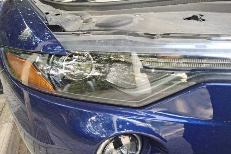 Used Maserati Levante  Right Front Headlight