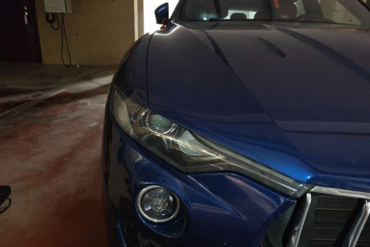 Used Maserati Levante 2018 3.0T Classic Edition Right Front Headlight