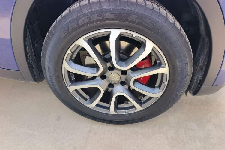 Used Maserati Levante 2018 3.0T Classic Edition Right Front Wheel Hub
