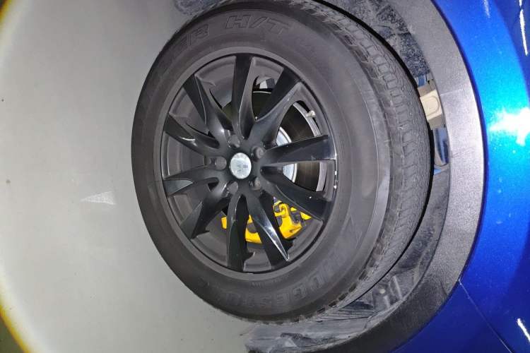 Used Maserati Levante 2018 3.0T Classic Edition Right Front Wheel Hub