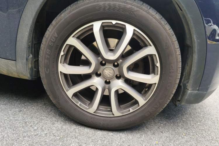 Used Maserati Levante 2018 3.0T Classic Edition Right Front Wheel Hub