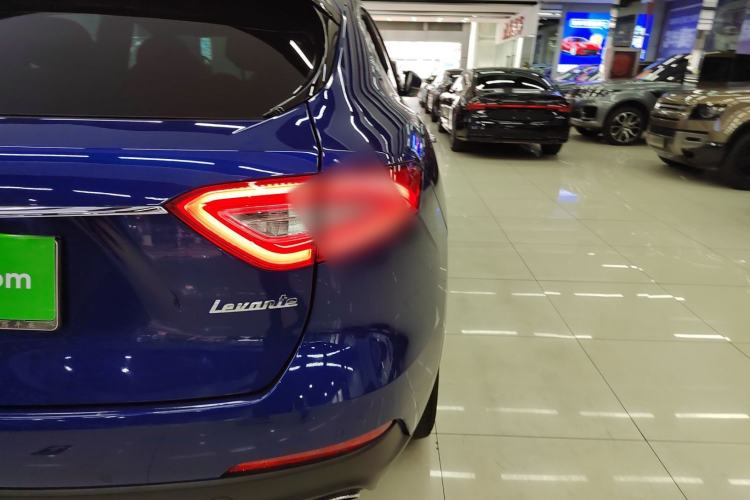 Used Maserati Levante 2018 3.0T Classic Edition Right Rear Taillight