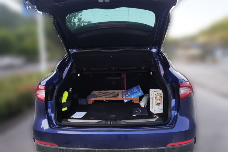 Used Maserati Levante 2018 3.0T Standard Edition Trunk
