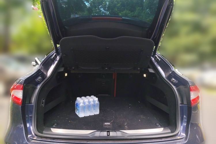 Used Maserati Levante 2018 3.0T Classic Edition Trunk