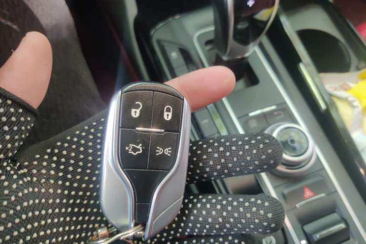 Used Maserati Levante 2018 3.0T Classic Edition Vehicle Key