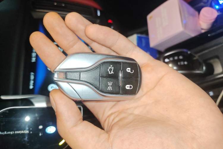 Used Maserati Levante 2018 3.0T Sport Edition Vehicle Key
