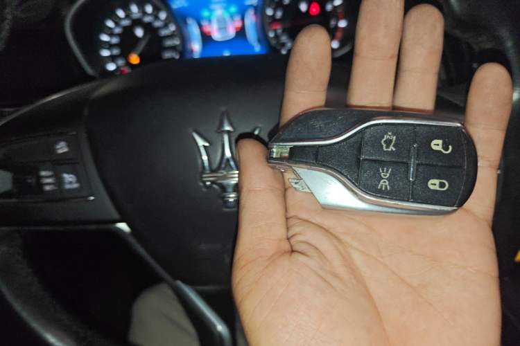 Used Maserati Levante 2018 3.0T Classic Edition Vehicle Key