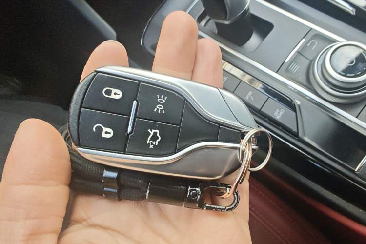Used Maserati Levante 2018 3.0T Standard Edition Vehicle Key