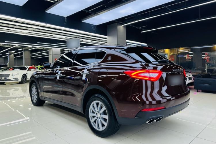 Used Maserati Levante 2018 3.0T Classic Edition Exterior 4