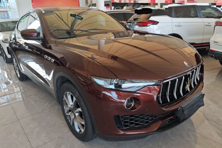 Used Maserati Levante 2018 3.0T Standard Edition Front Right 45 Deg