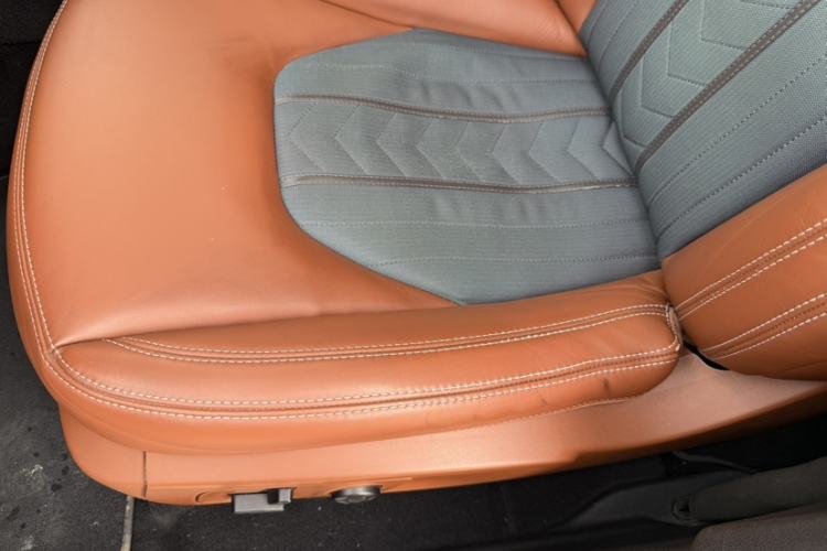 Used Maserati Levante 2018 3.0T Luxury Zegna Edition Interior 9