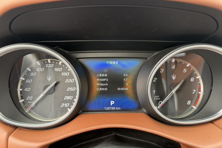 Used Maserati Levante 2018 3.0T Luxury Zegna Edition Odometer Close Up