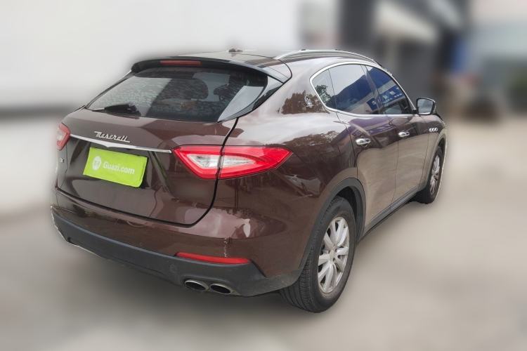 Used Maserati Levante 2018 3.0T Classic Edition Rear Right 45 Deg