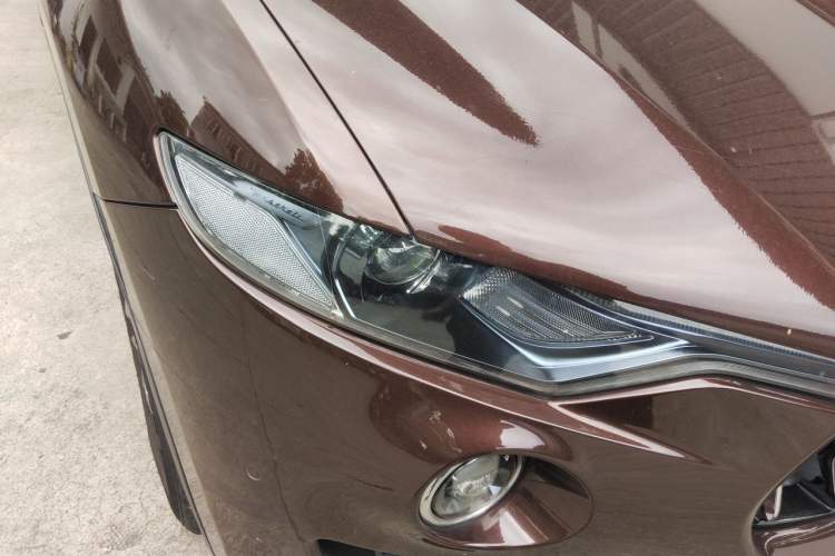 Used Maserati Levante 2018 3.0T Classic Edition Right Front Headlight