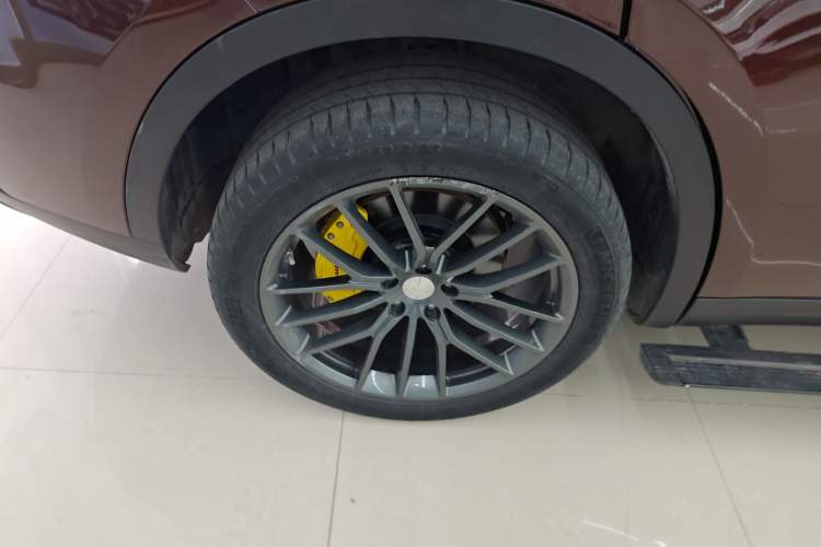 Used Maserati Levante 2018 3.0T Classic Edition Right Rear Wheel Hub