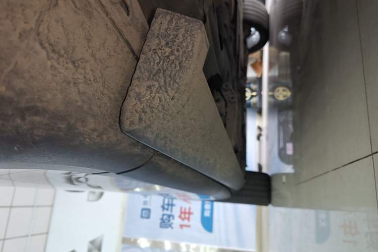 Used Maserati Levante 2018 3.0T Classic Edition Right Side Sill
