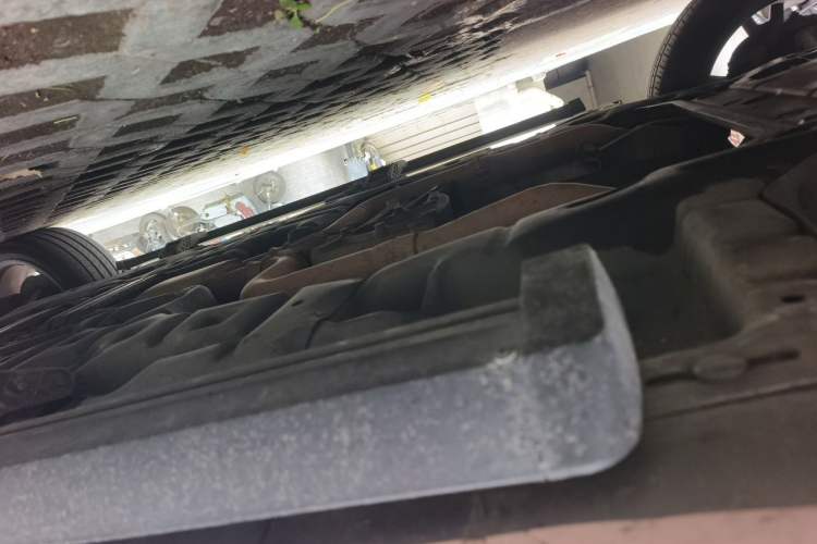 Used Maserati Levante 2018 3.0T Standard Edition Chassis Front Left