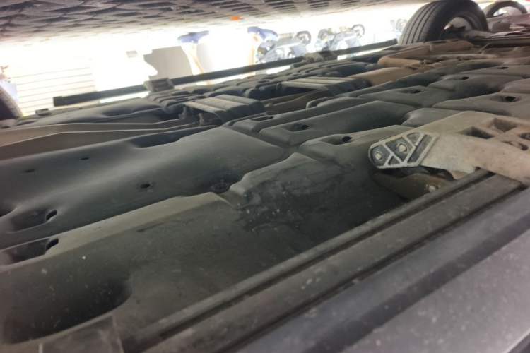 Used Maserati Levante 2018 3.0T Standard Edition Chassis Rear Left
