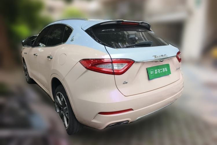Used Maserati Levante 2018 3.0T Standard Edition Rear Left 45 Deg
