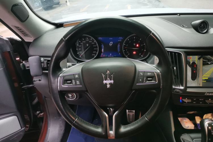 Used Maserati Levante 2018 3.0T S Sport Edition Steering Wheel