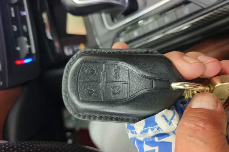 Used Maserati Levante 2018 3.0T Standard Edition Vehicle Key