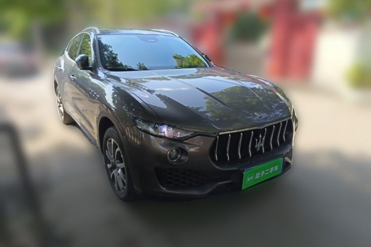 Used Maserati Levante 2018 3.0T Sport Edition Front Right 45 Deg
