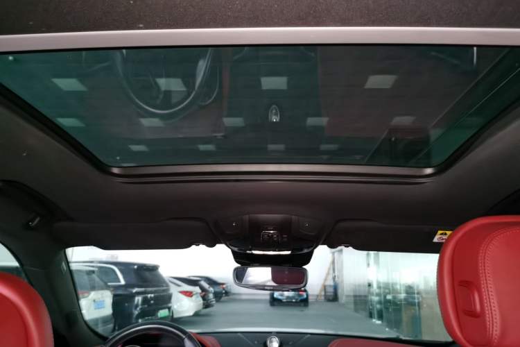 Used Maserati Levante 2018 3.0T Classic Edition Headliner