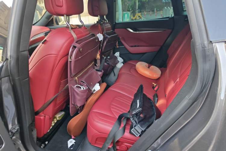 Used Maserati Levante 2018 3.0T Standard Edition Left Rear Seat