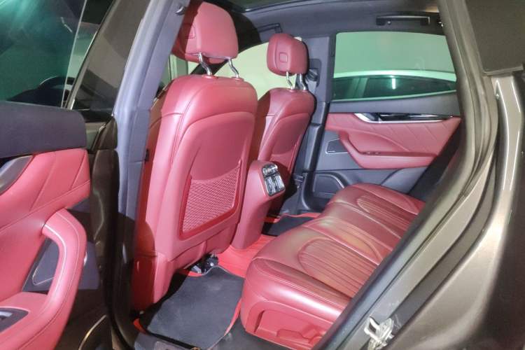 Used Maserati Levante 2018 3.0T Classic Edition Left Rear Seat