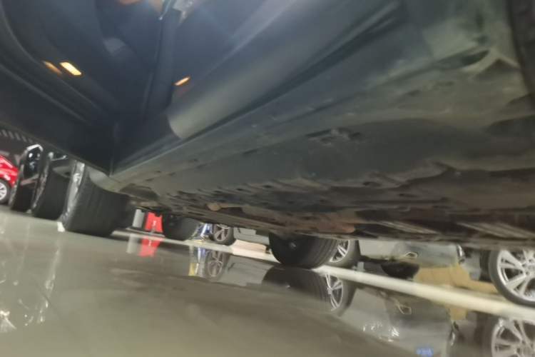 Used Maserati Levante 2018 3.0T Classic Edition Left Side Sill
