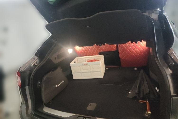 Used Maserati Levante 2018 3.0T Classic Edition Trunk