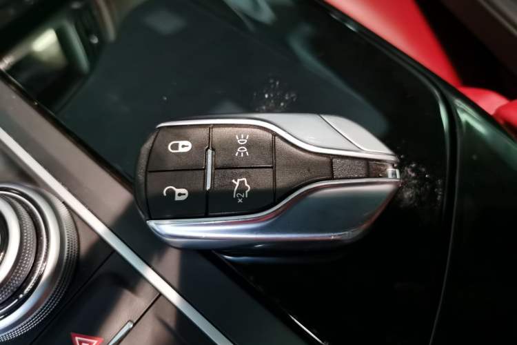 Used Maserati Levante 2018 3.0T Classic Edition Vehicle Key